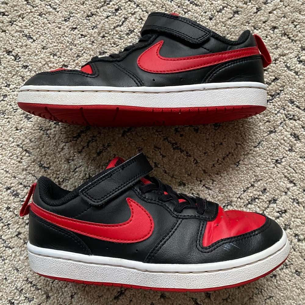 Nike boys shows